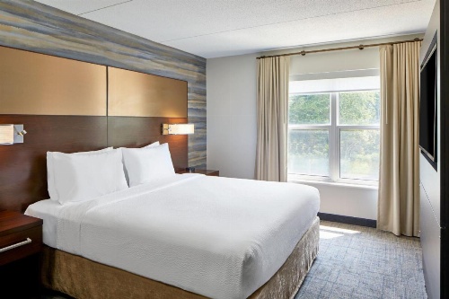 Residence Inn by Marriott Rochester West/Greece image 10